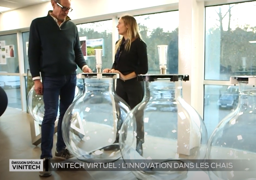 Reportage sur la cuve en verre wineglobe